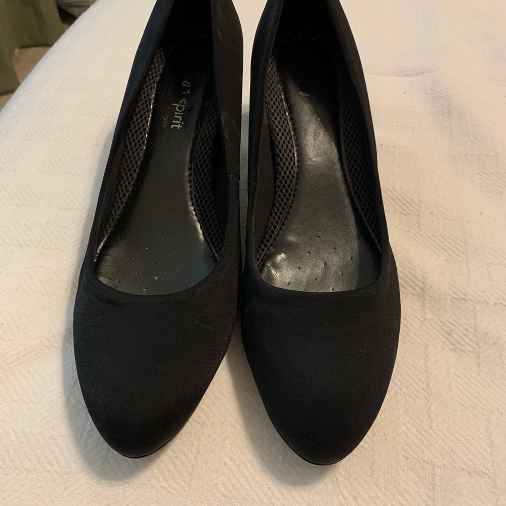Easy Spirit Heels